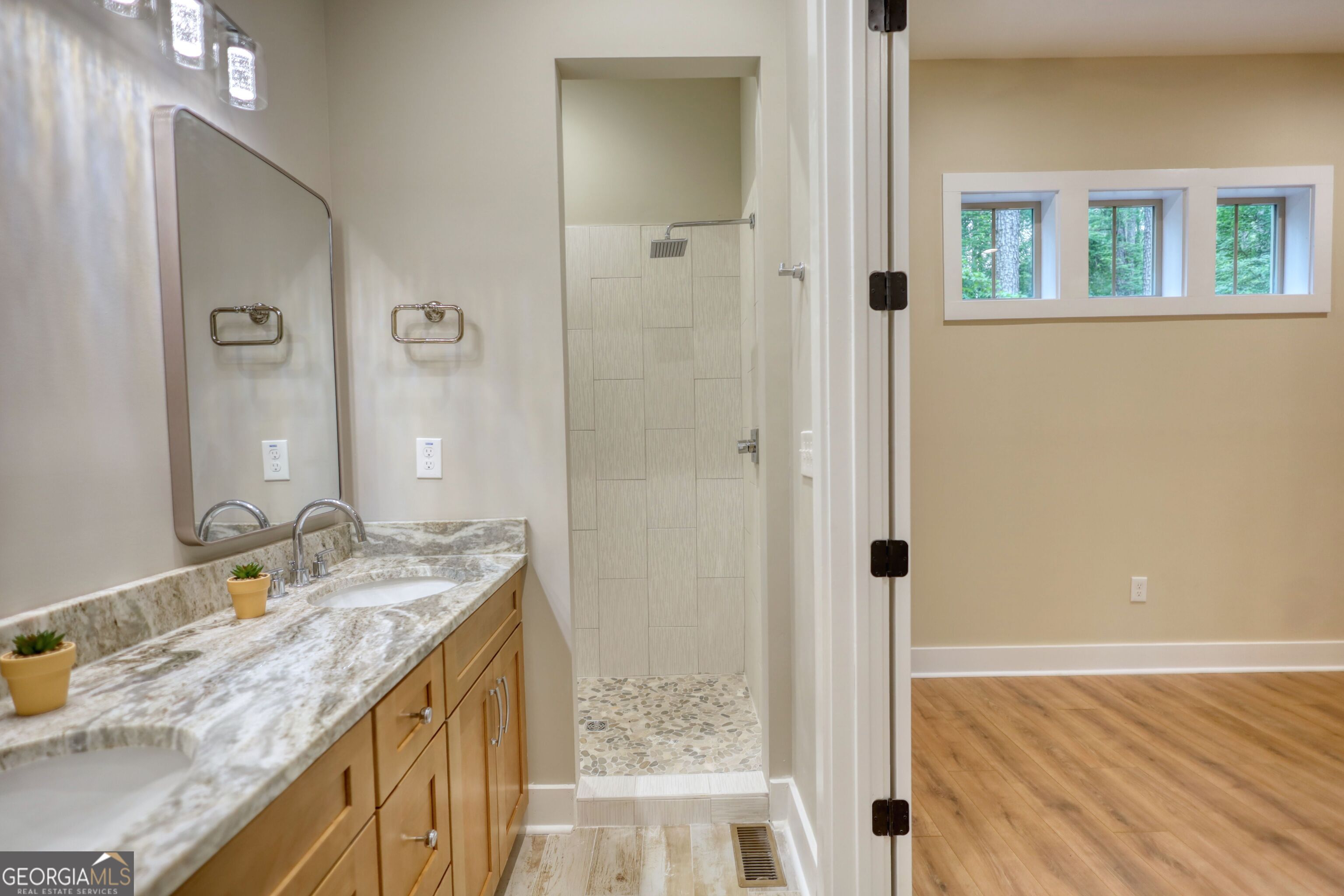 1010 Northwoods Point Greensboro GA 30642