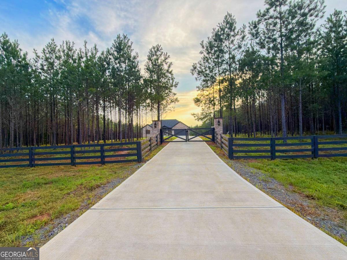 357 Bagley Road Forsyth GA 31029