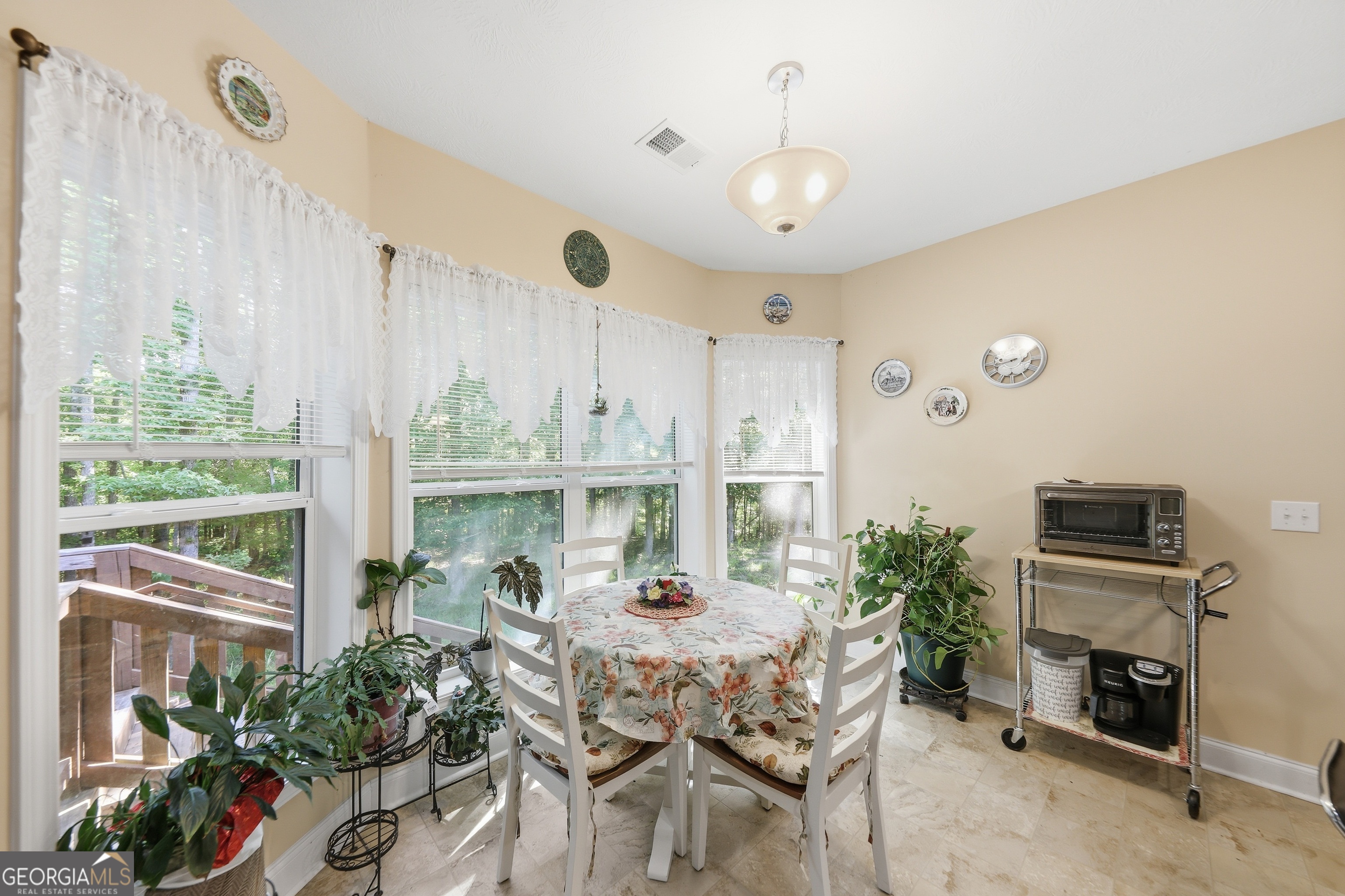 1089 N North Pointe Drive Tignall GA 30668