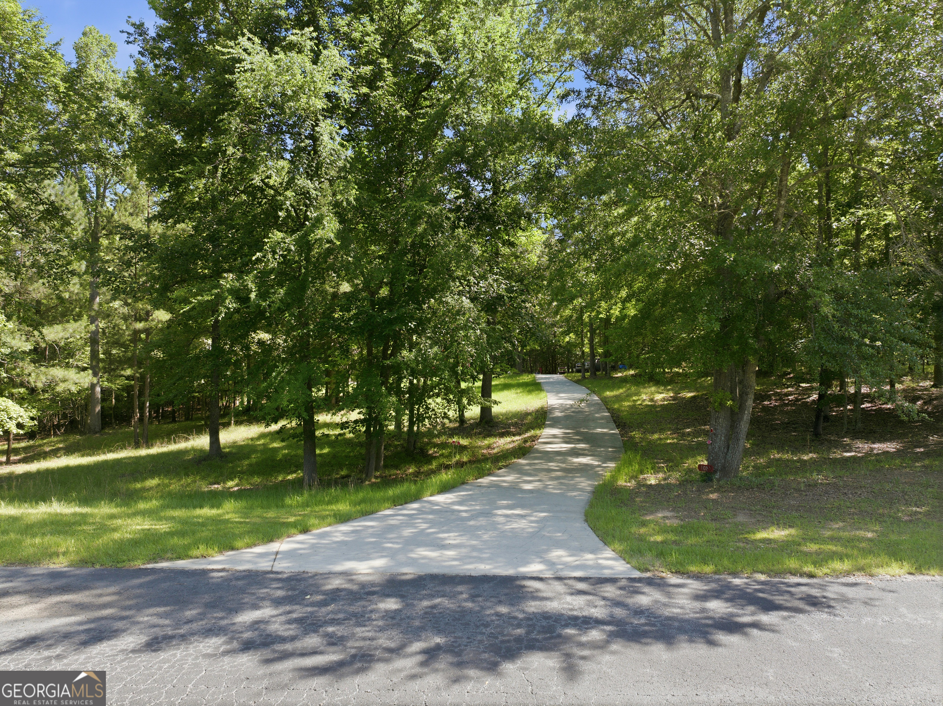 1089 N North Pointe Drive Tignall GA 30668