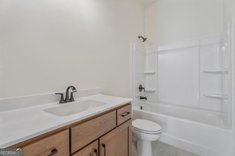 8480 Creekside Overlook Drive Gainesville GA 30506