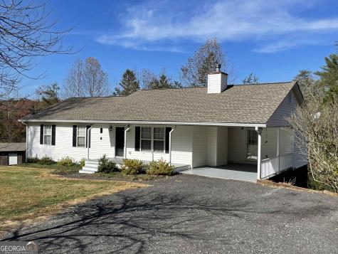 1542 Jennys Cove Road Cleveland GA 30528