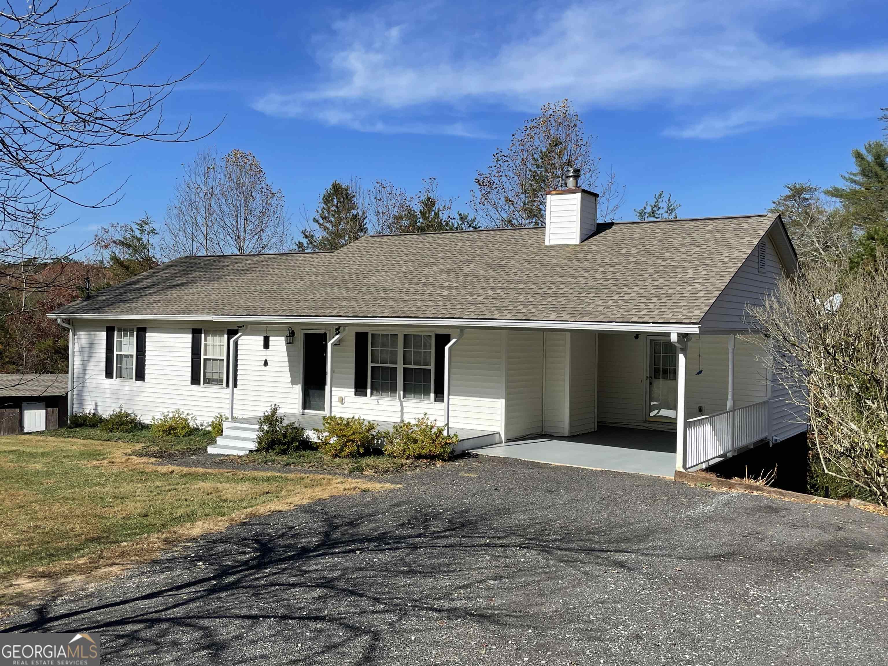 1542 Jennys Cove Road Cleveland GA 30528
