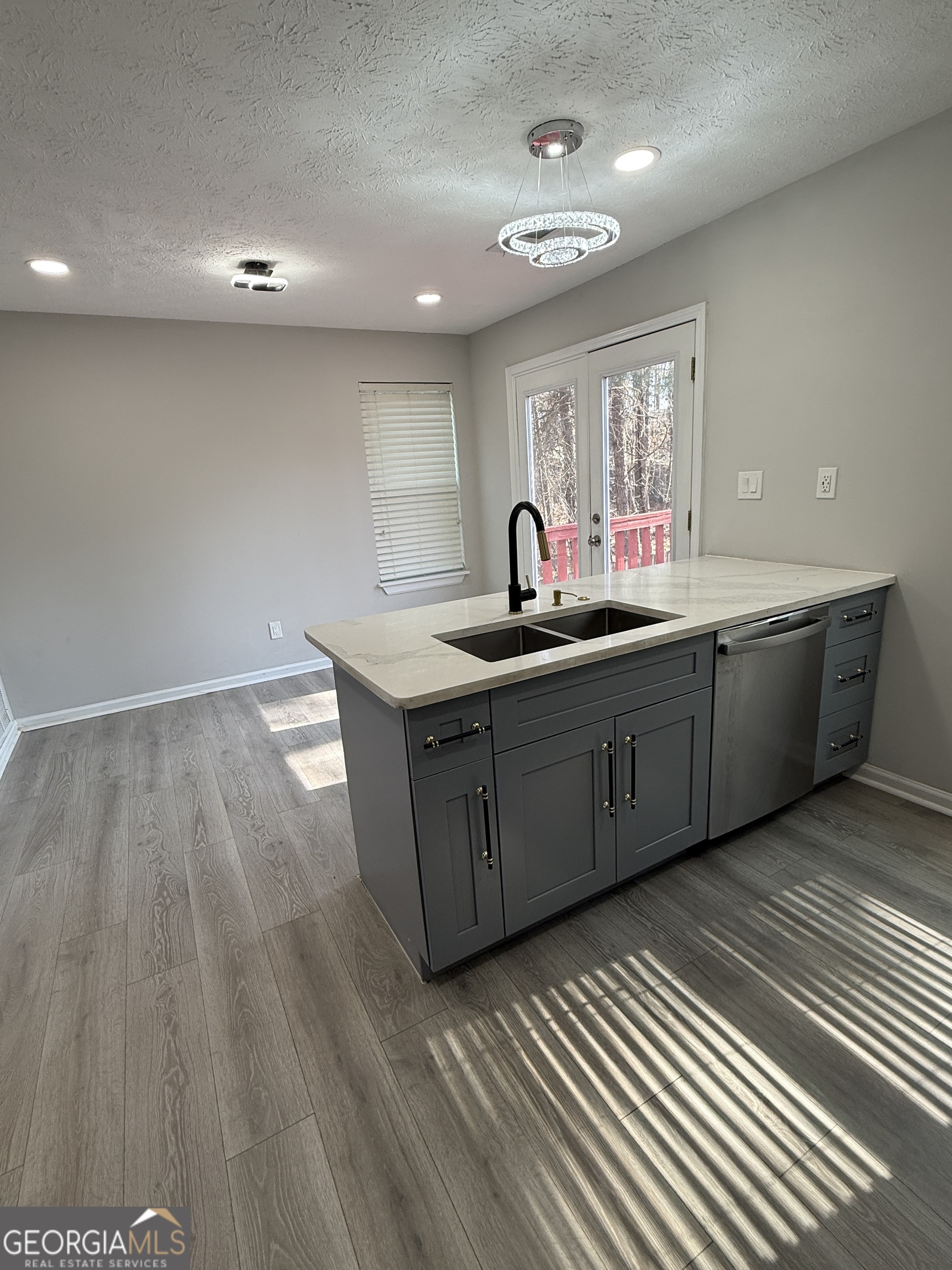 2511 Thorngate Drive Acworth GA 30101