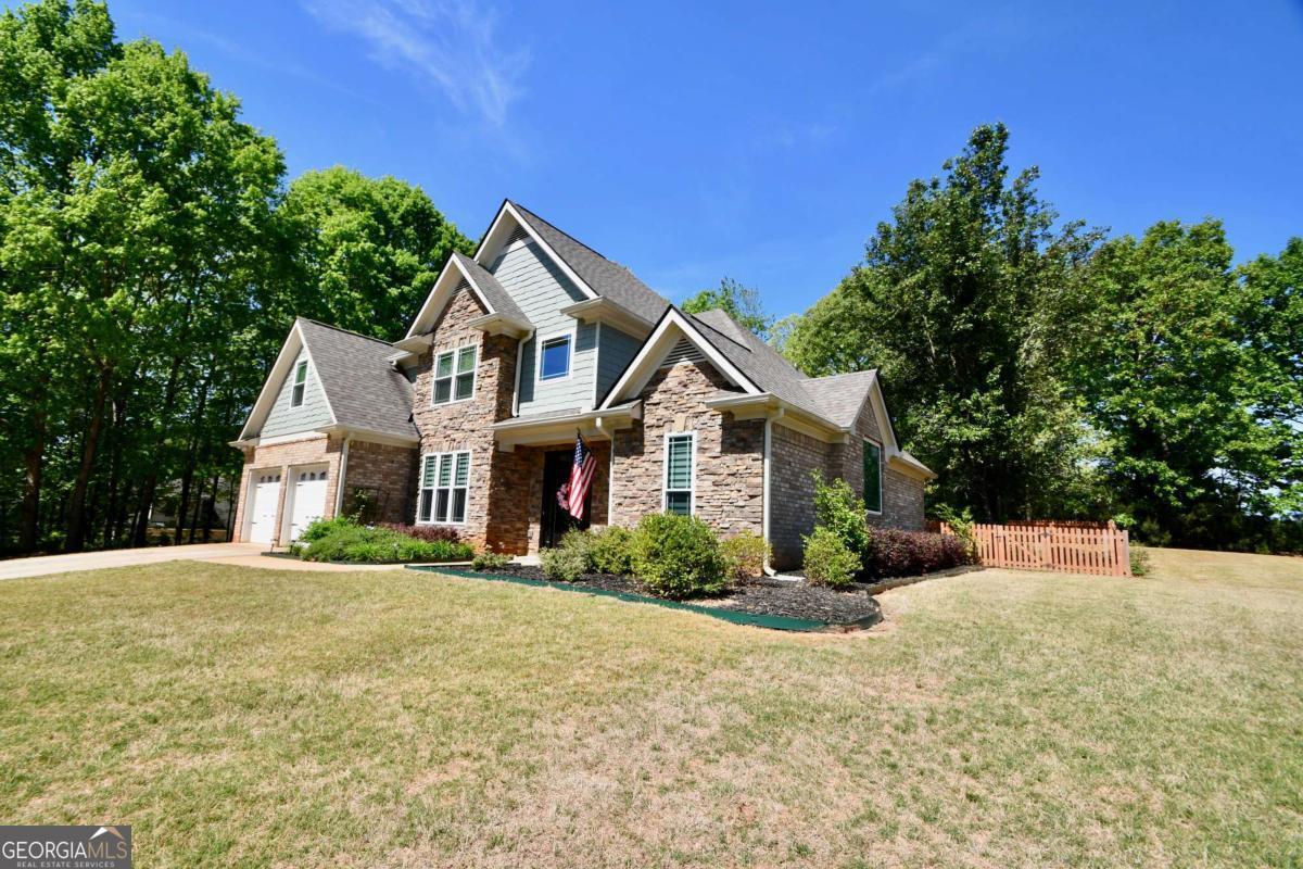 34 Emily Lane Bogart GA 30622
