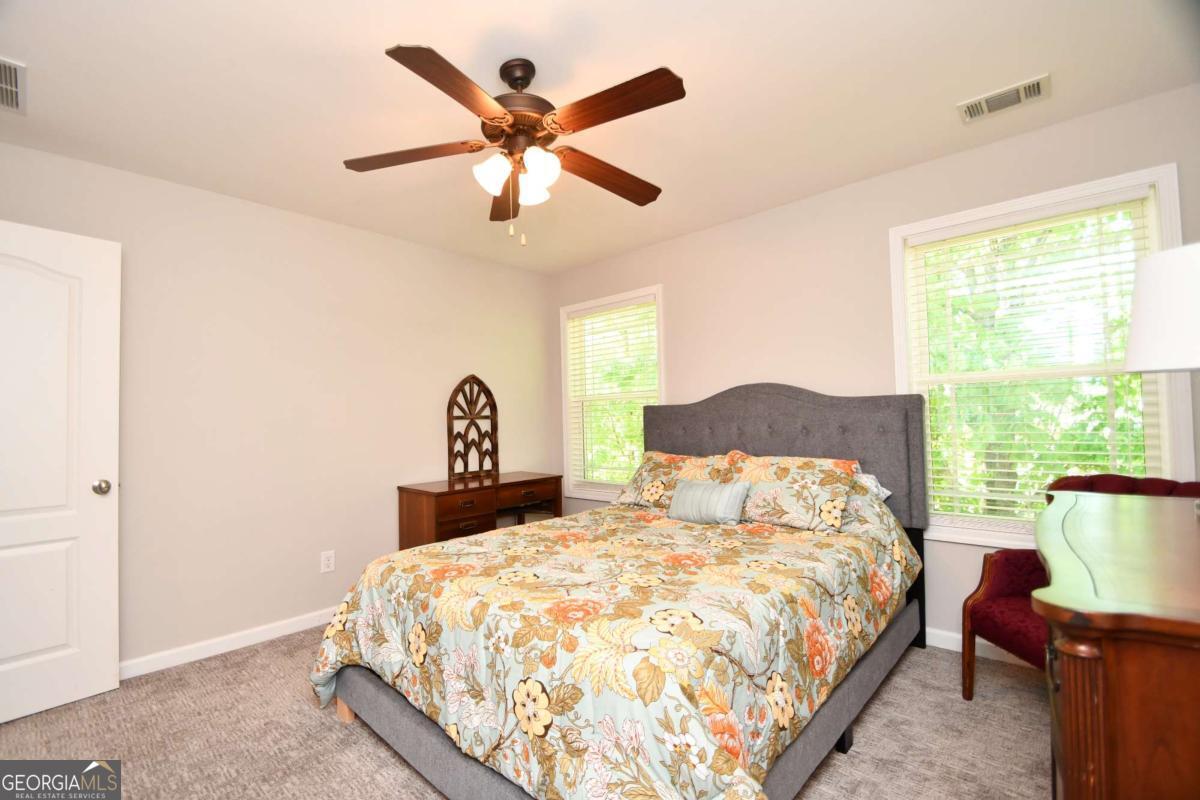 34 Emily Lane Bogart GA 30622
