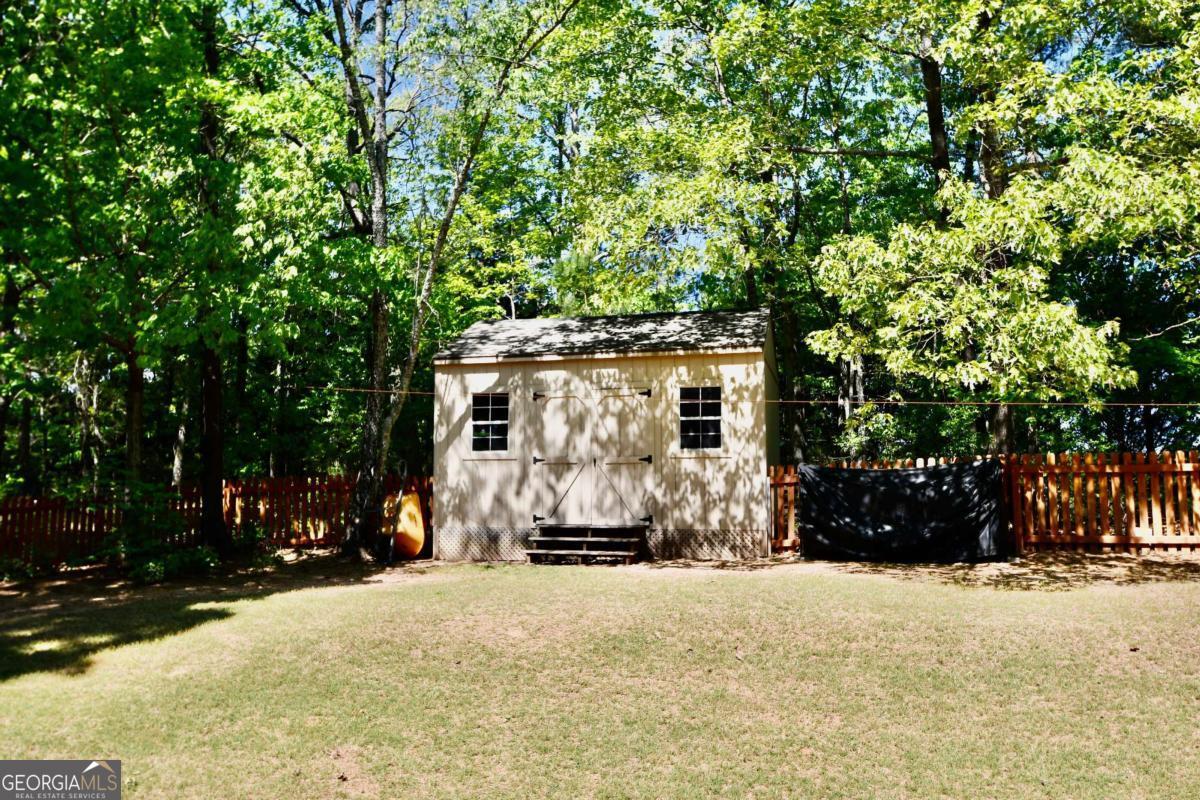 34 Emily Lane Bogart GA 30622