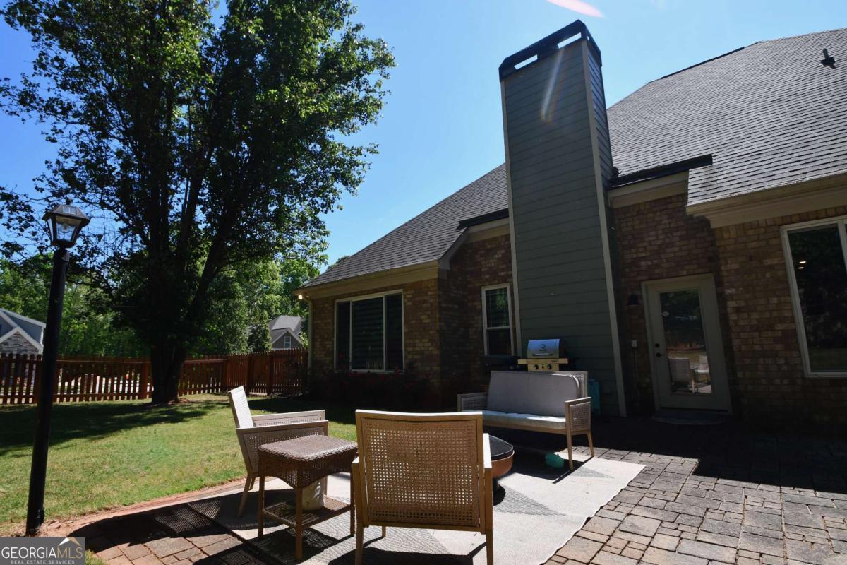 34 Emily Lane Bogart GA 30622