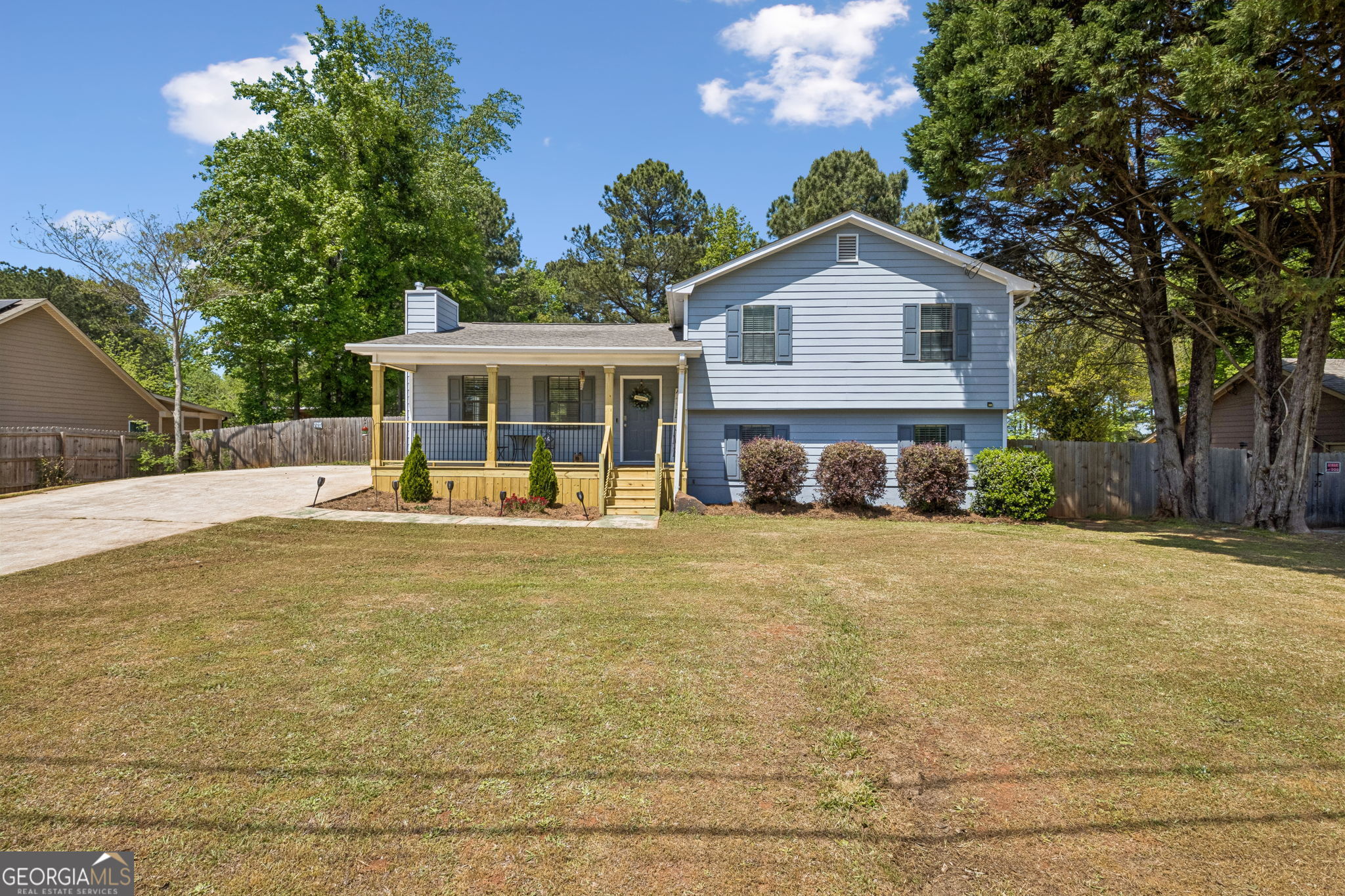 1492 Sir Knights Way Lawrenceville GA 30045