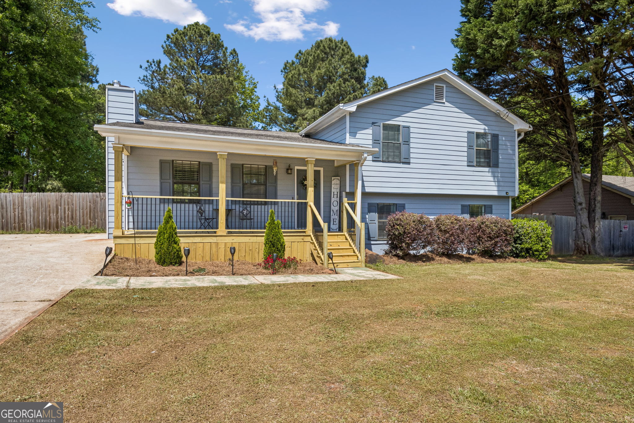 1492 Sir Knights Way Lawrenceville GA 30045