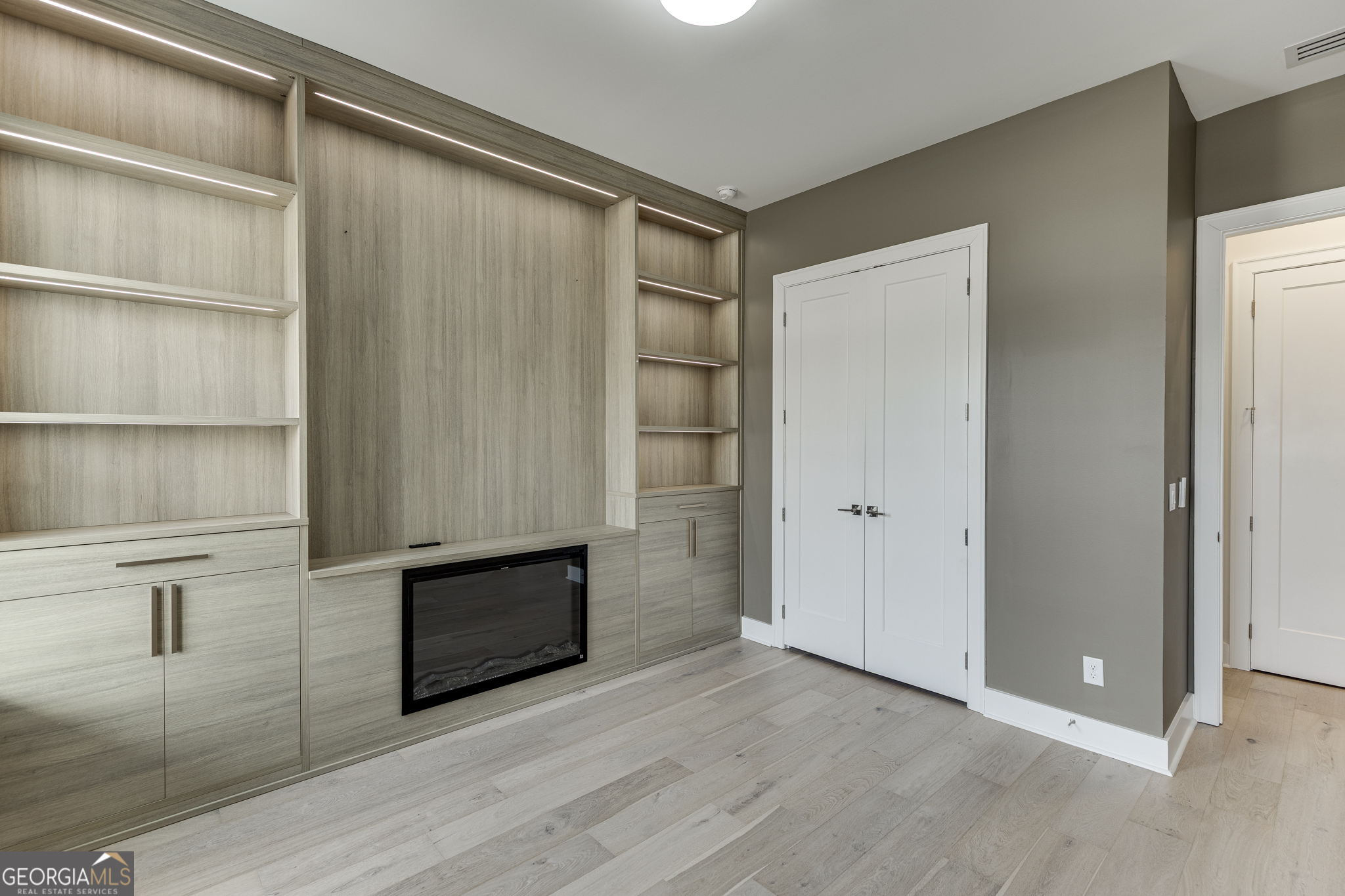 7032 Cottage Grove Drive Flowery Branch GA 30542