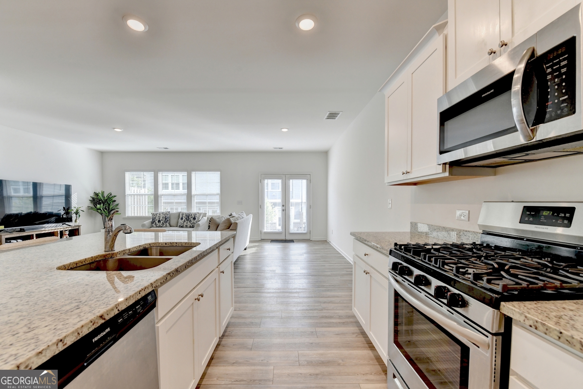 1946 Frisco Way Suwanee GA 30024
