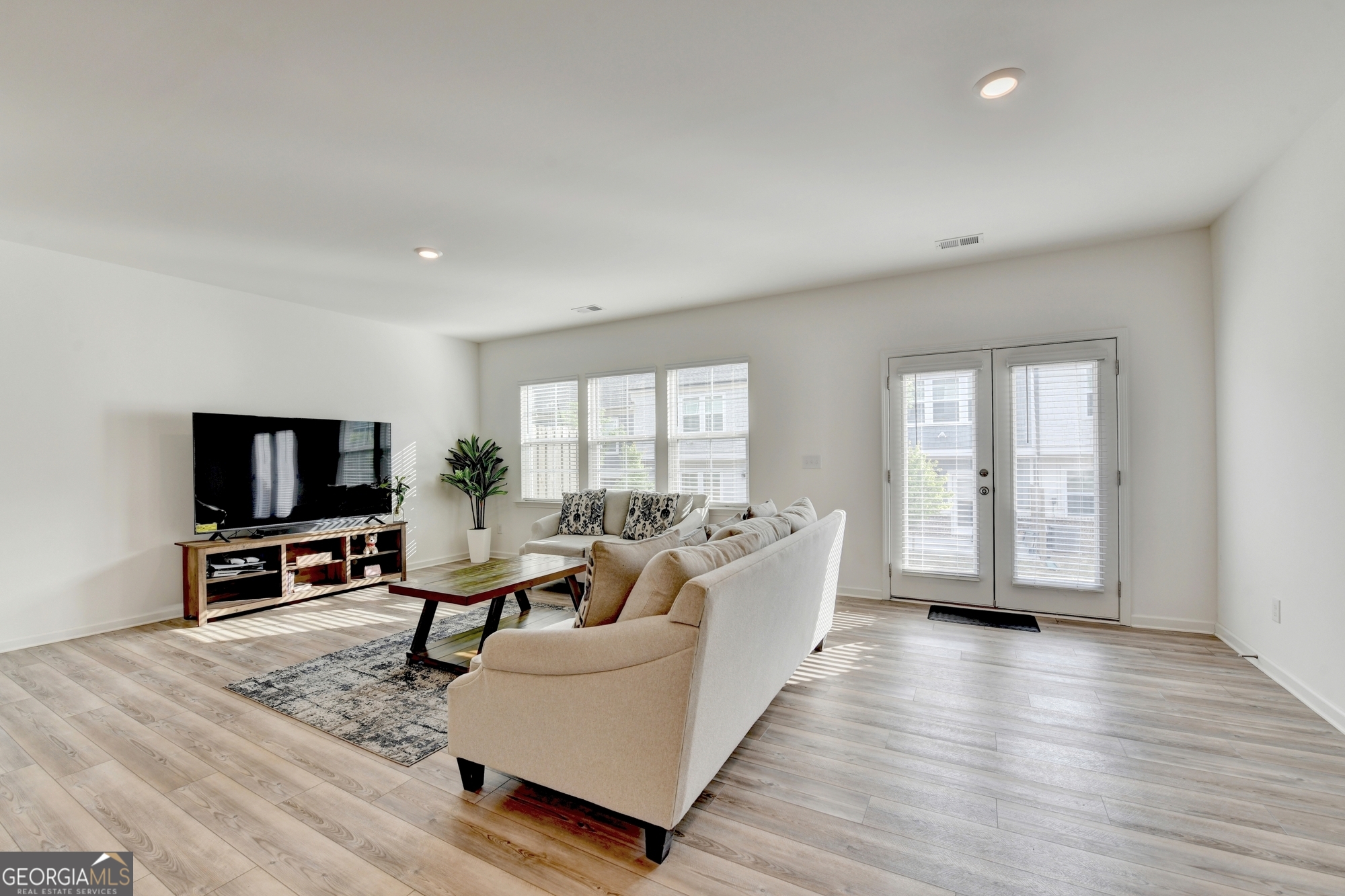 1946 Frisco Way Suwanee GA 30024