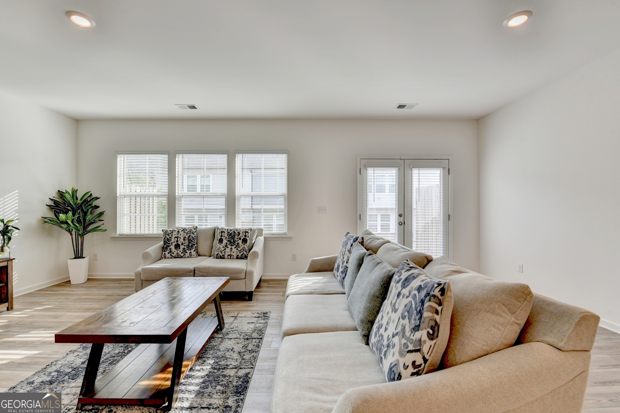 1946 Frisco Way Suwanee GA 30024