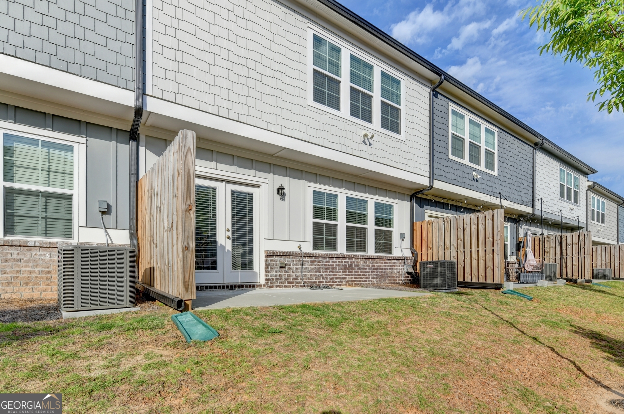 1946 Frisco Way Suwanee GA 30024
