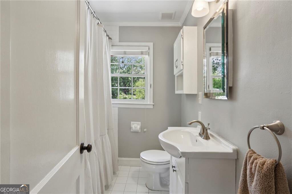 1680 Bristol Drive Atlanta GA 30329