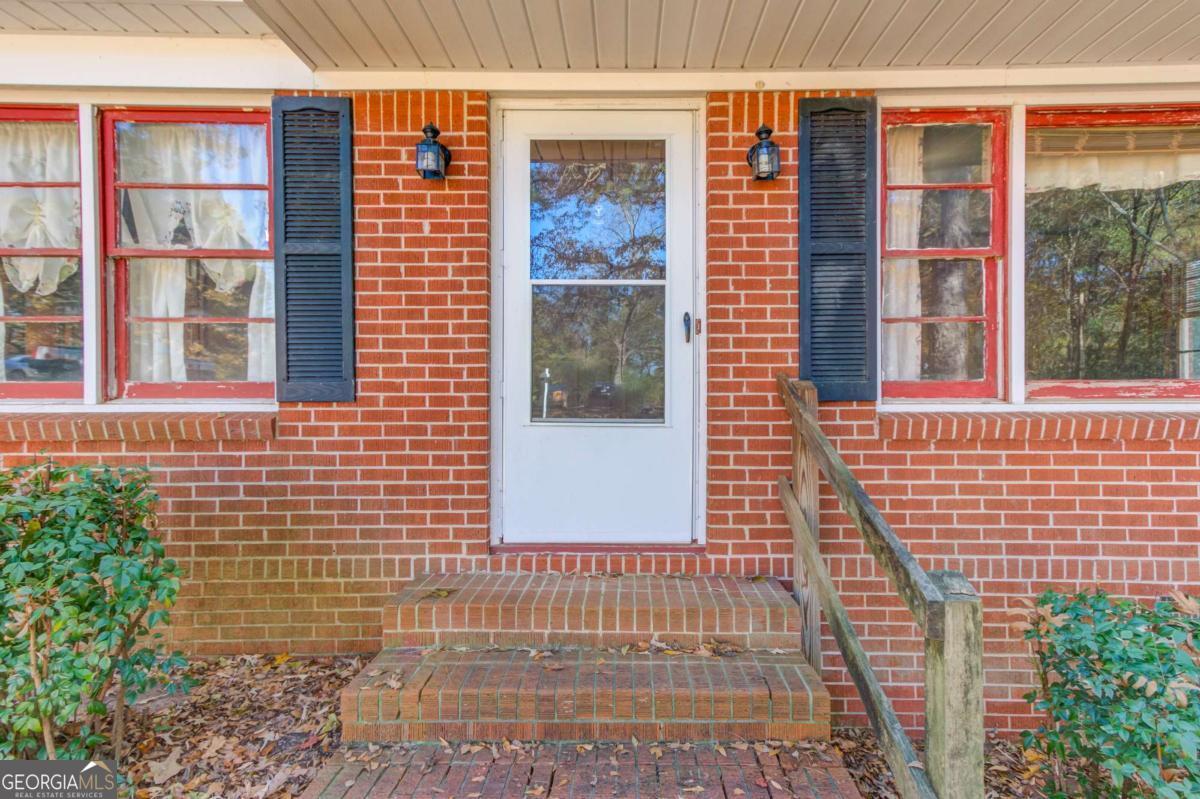 289 Bell Avenue Hoschton GA 30548
