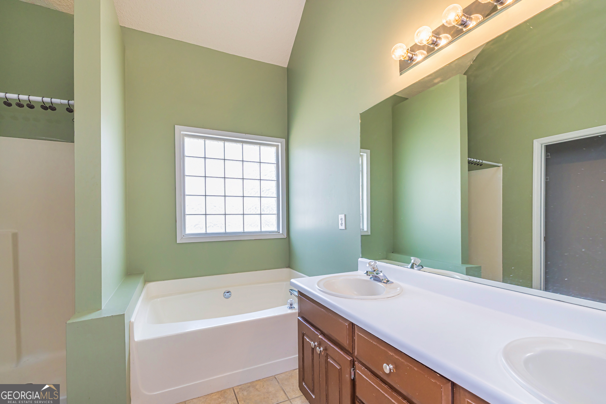 108 Waterford Place Newnan GA 30265