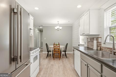 5457 Willow Springs Road Young Harris GA 30582