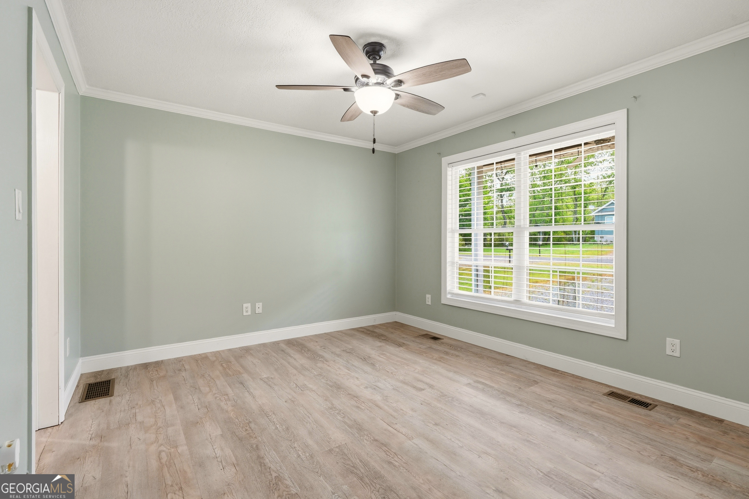 5457 Willow Springs Road Young Harris GA 30582