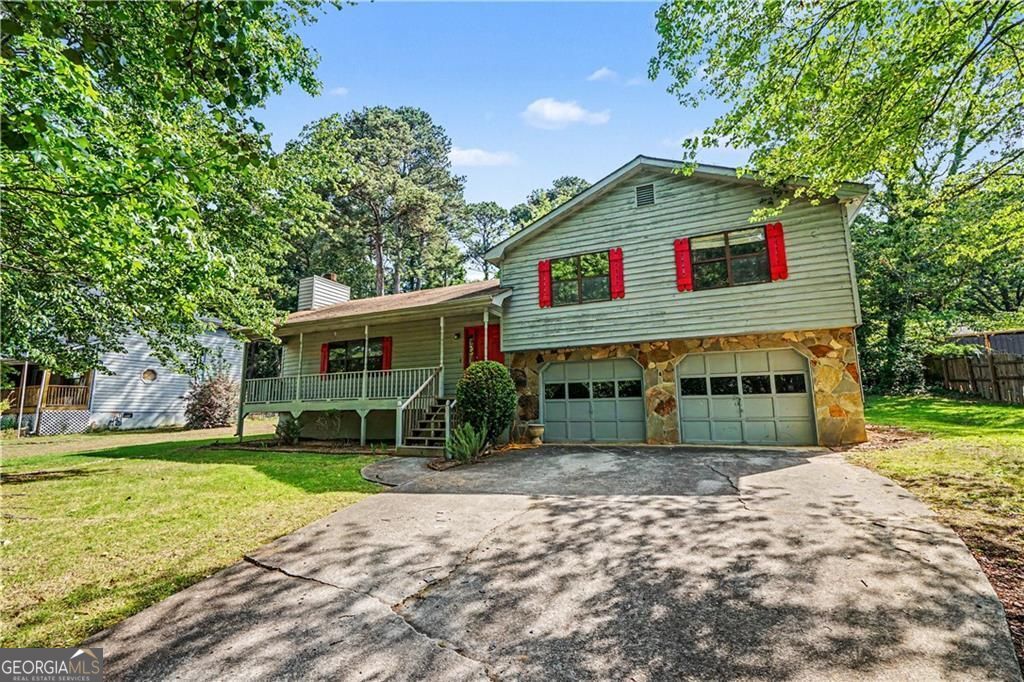 1208 Gate Post Lane Lawrenceville GA 30044