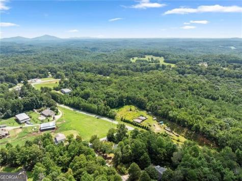 31 S Wind Drive Dahlonega GA 30533