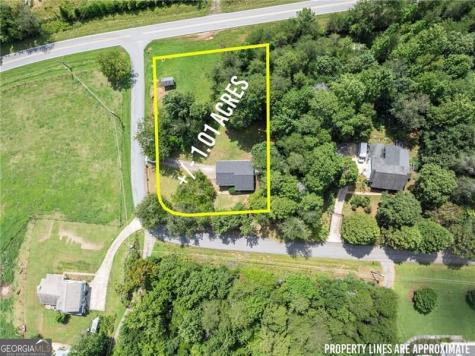 31 S Wind Drive Dahlonega GA 30533