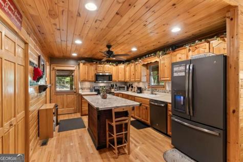 51 Cornerstone Court Mccaysville GA 30555