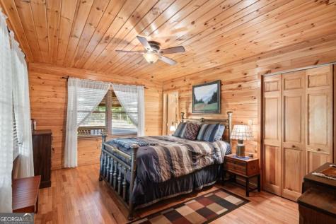 51 Cornerstone Court Mccaysville GA 30555