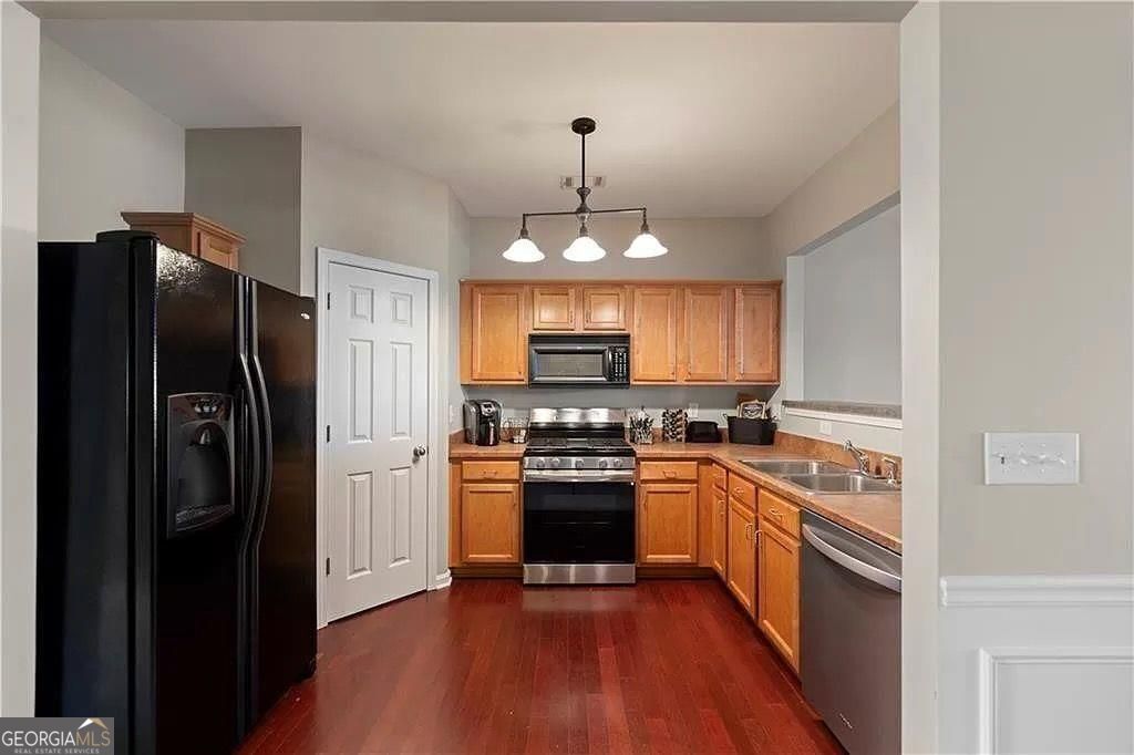 1964 Lakeshore Overlook Circle NW Kennesaw GA 30152