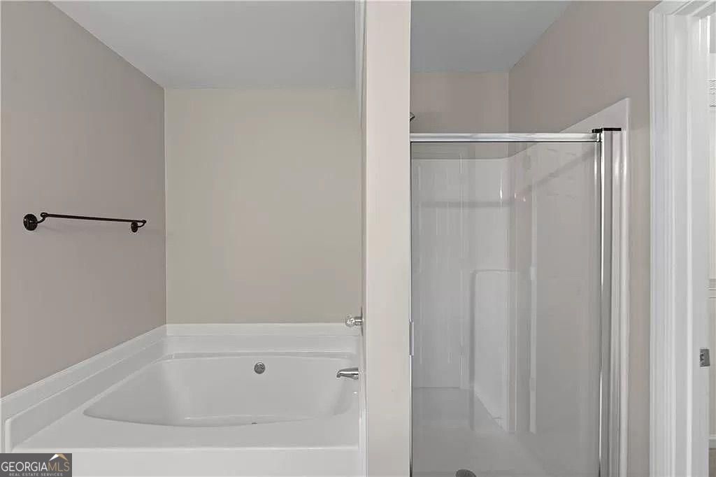 1964 Lakeshore Overlook Circle NW Kennesaw GA 30152