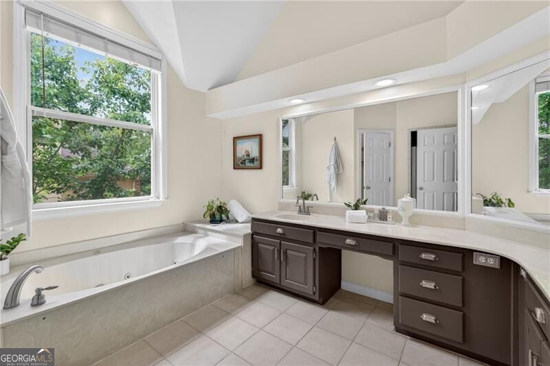 371 Shyrewood Drive Lawrenceville GA 30043