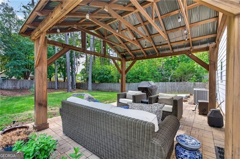 371 Shyrewood Drive Lawrenceville GA 30043