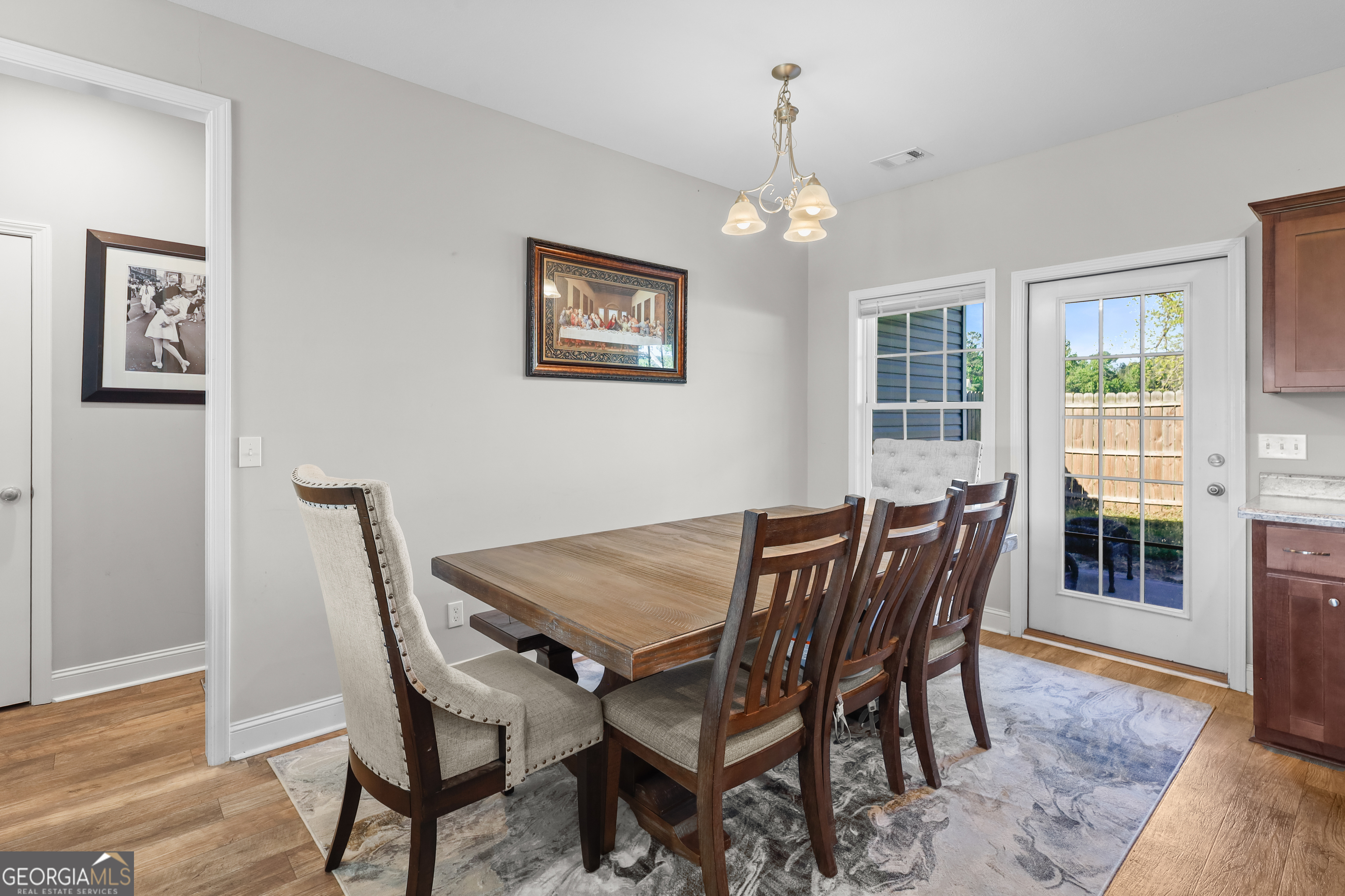 301 Tallulah Bend Ellabell GA 31308