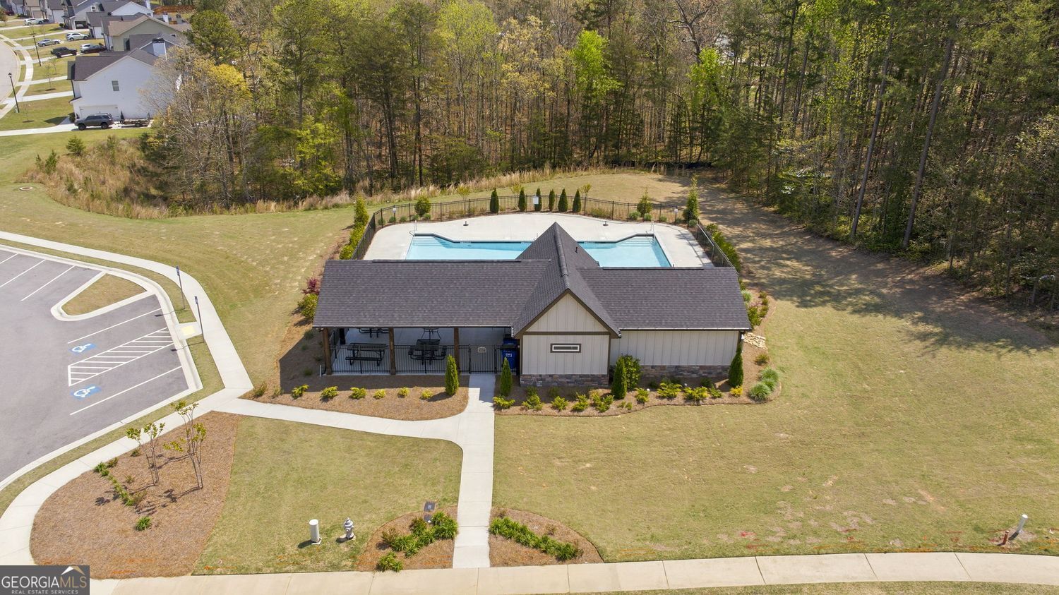 6600 River Station Drive Lula GA 30554