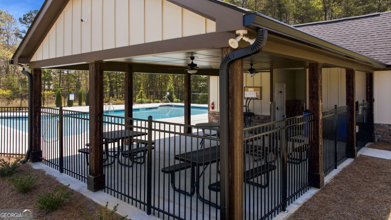 6600 River Station Drive Lula GA 30554