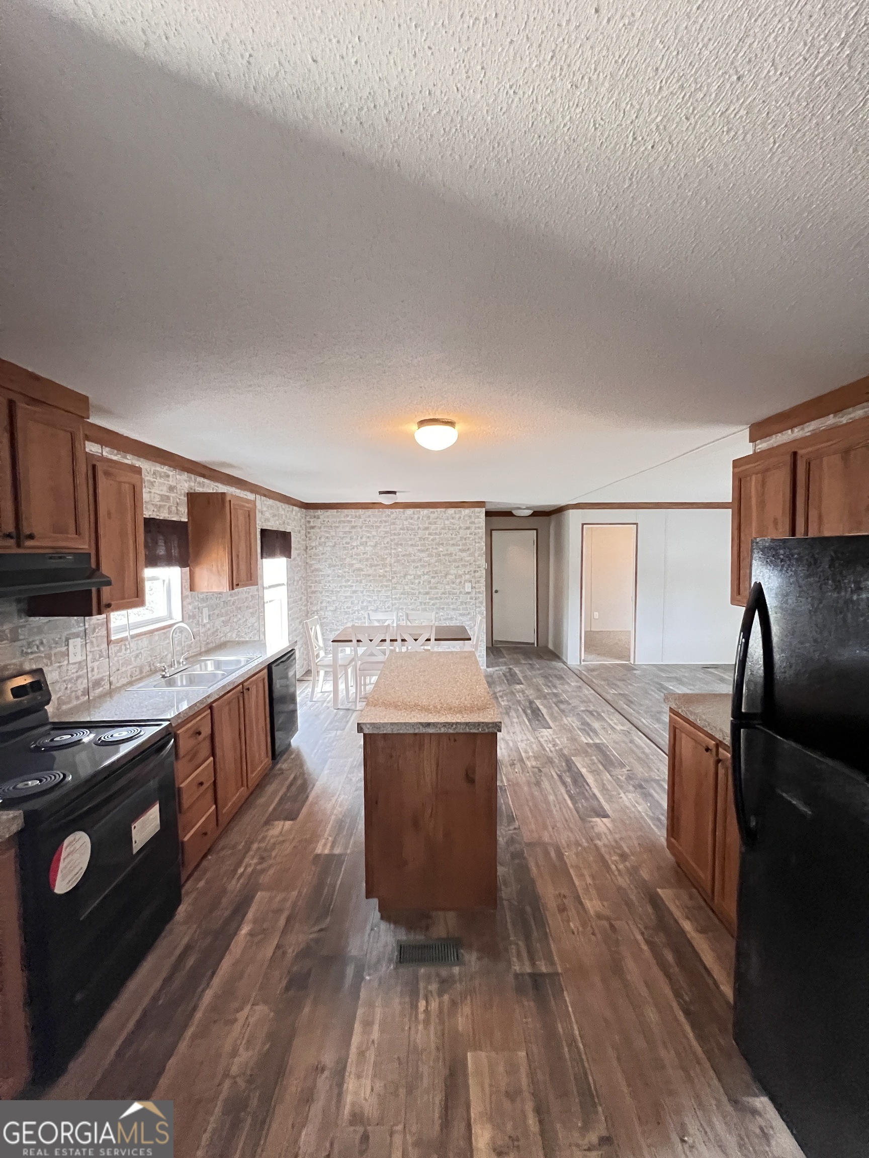 4720 Otter Creek Circle Blackshear GA 31516
