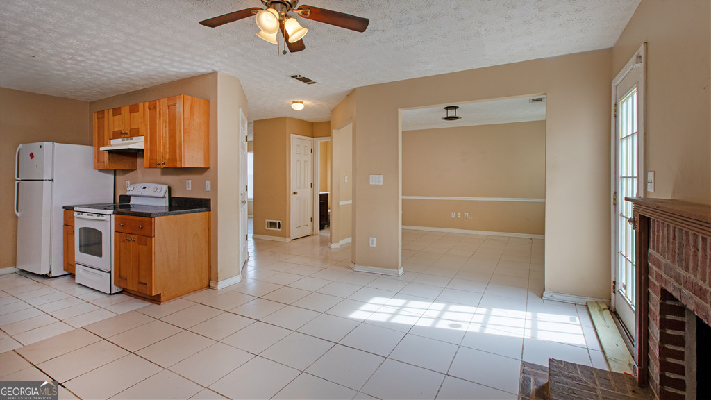 6496 Drake Manor Austell GA 30168