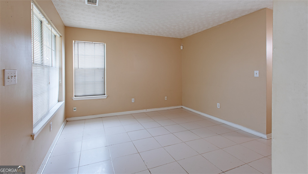 6496 Drake Manor Austell GA 30168
