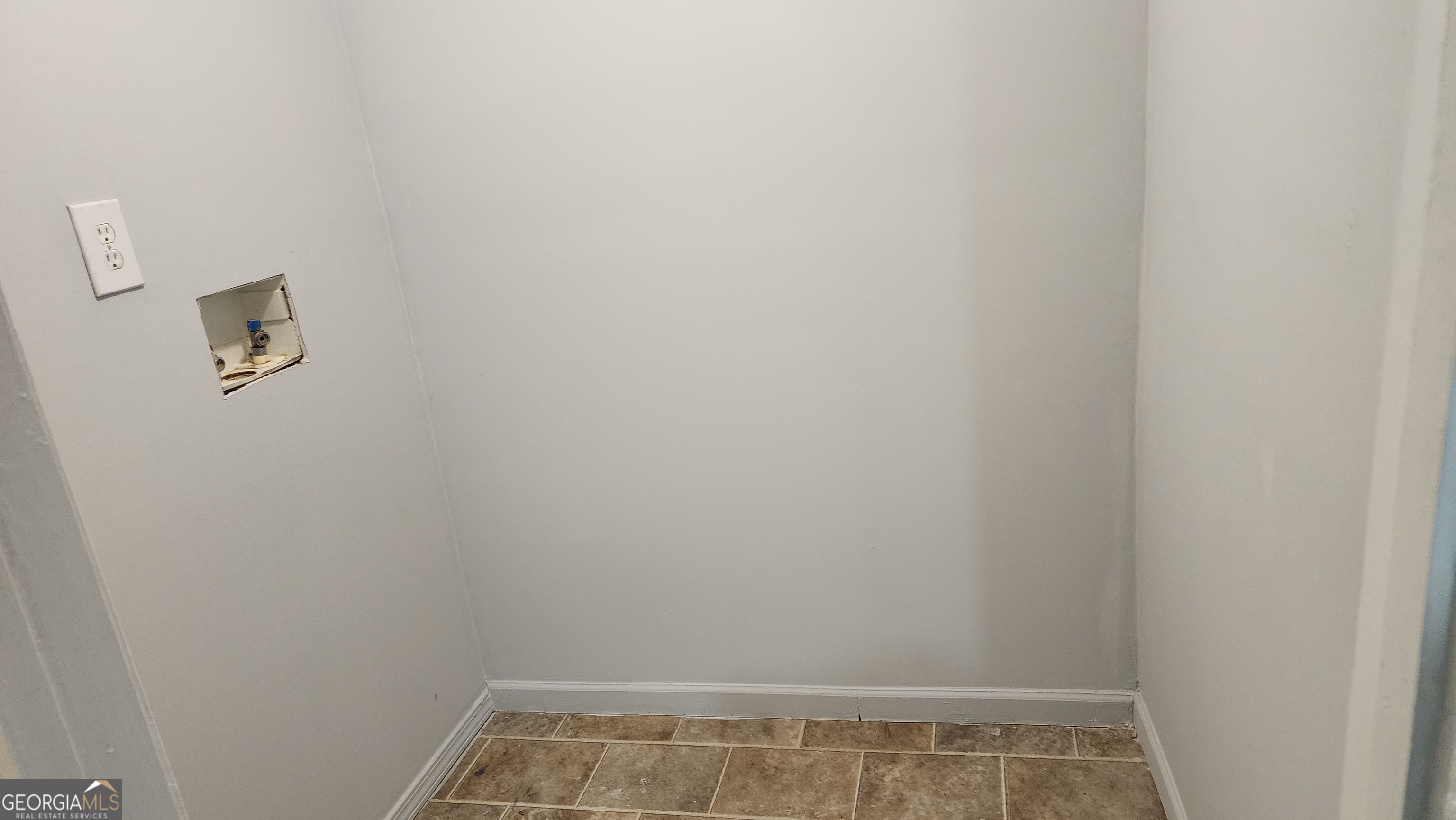 113 Hawthorne Drive Riverdale GA 30274