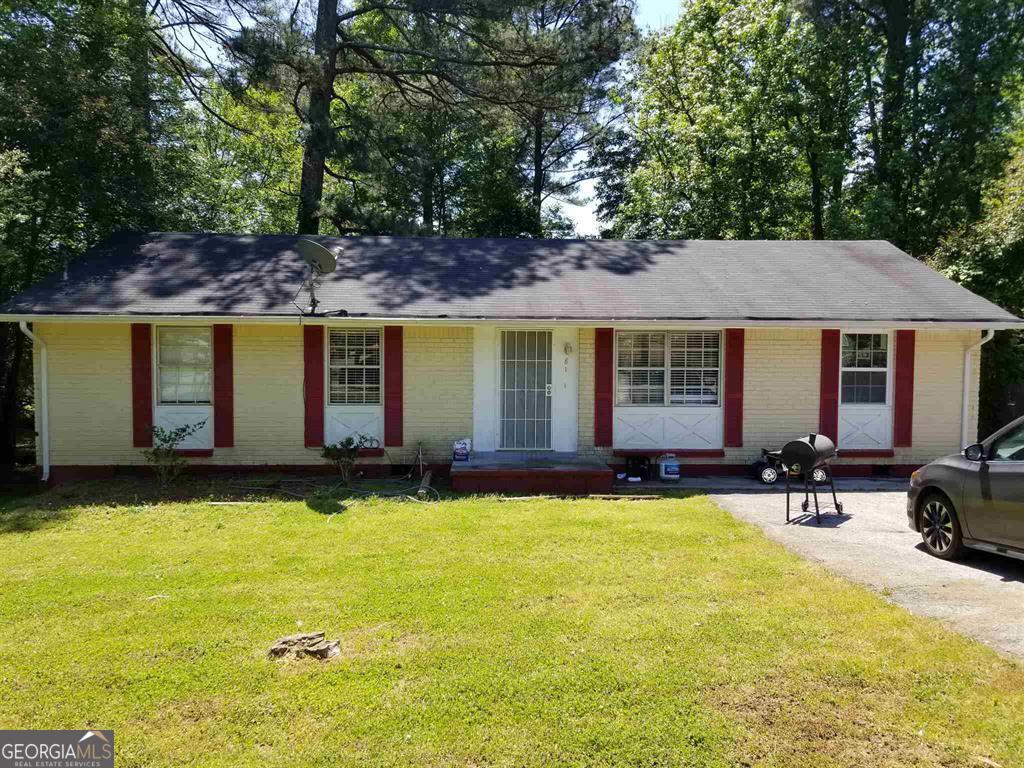 81 Royce Drive Jonesboro GA 30238