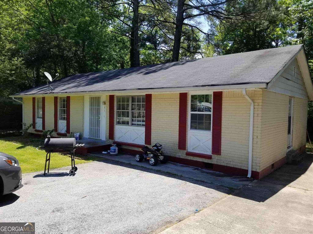 81 Royce Drive Jonesboro GA 30238