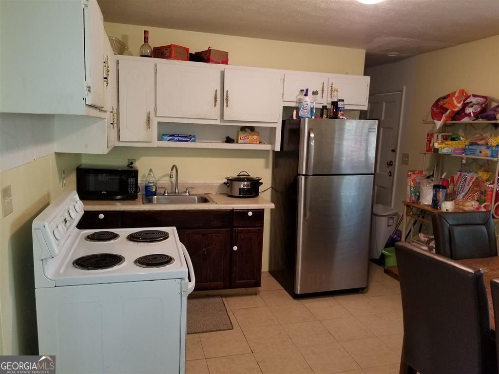 81 Royce Drive Jonesboro GA 30238
