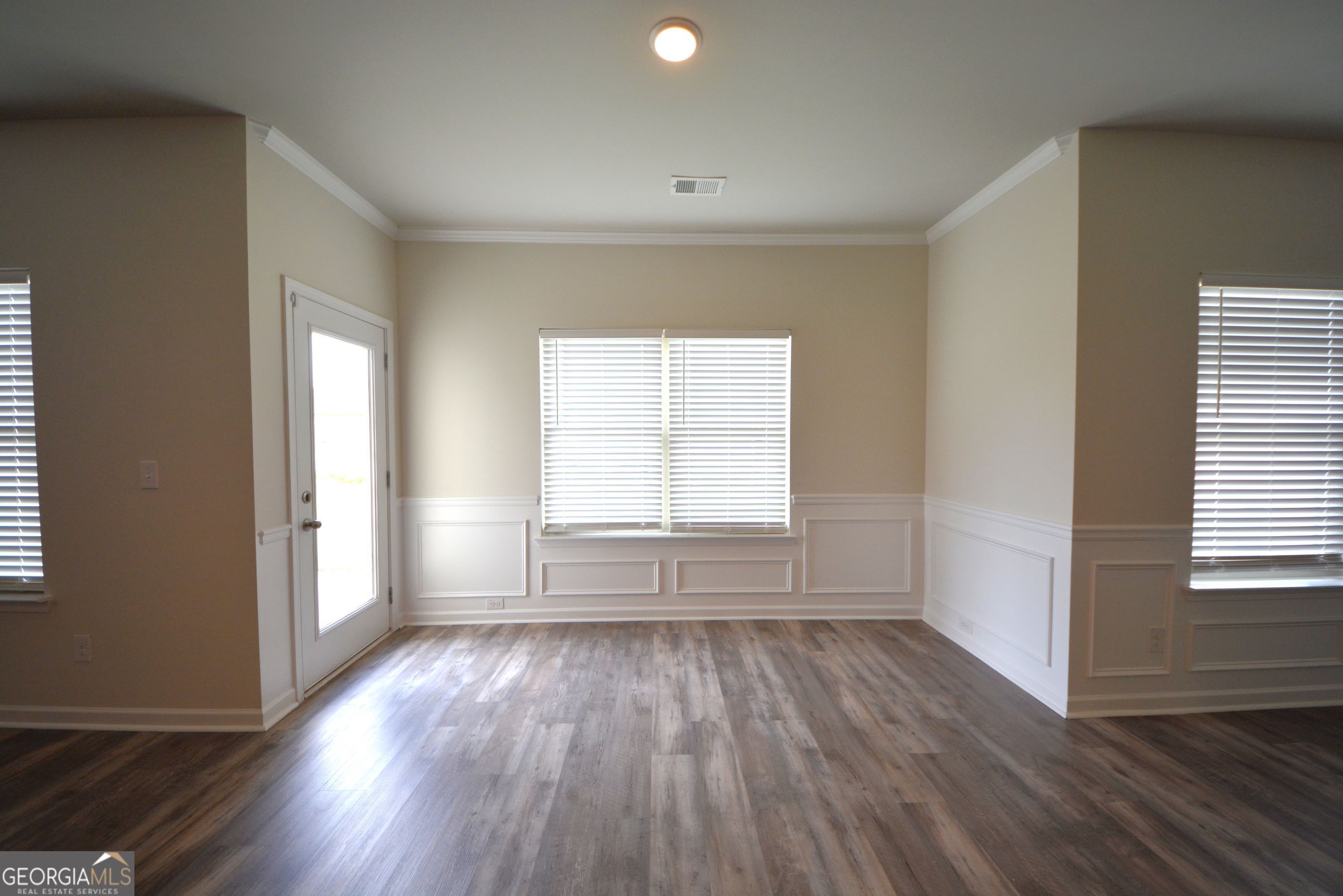 2377 Ticonic Road Lithonia GA 30058