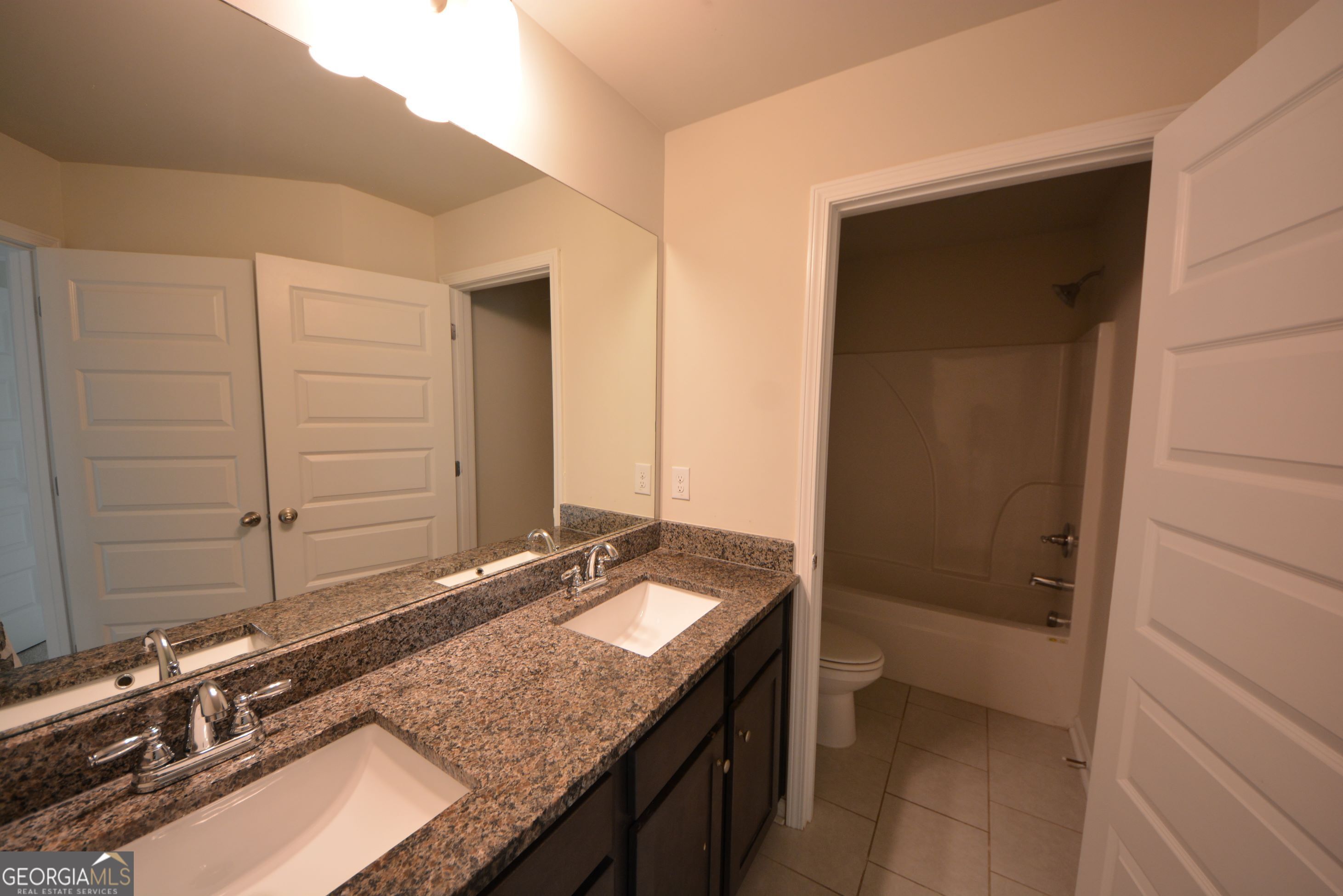 2377 Ticonic Road Lithonia GA 30058