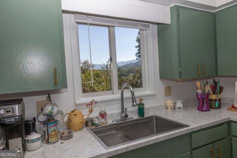 419 Ridge Cliff Marble NC 28905