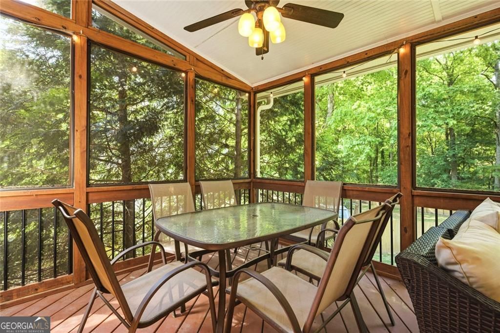 1995 Trotters Ridge Way Roswell GA 30075