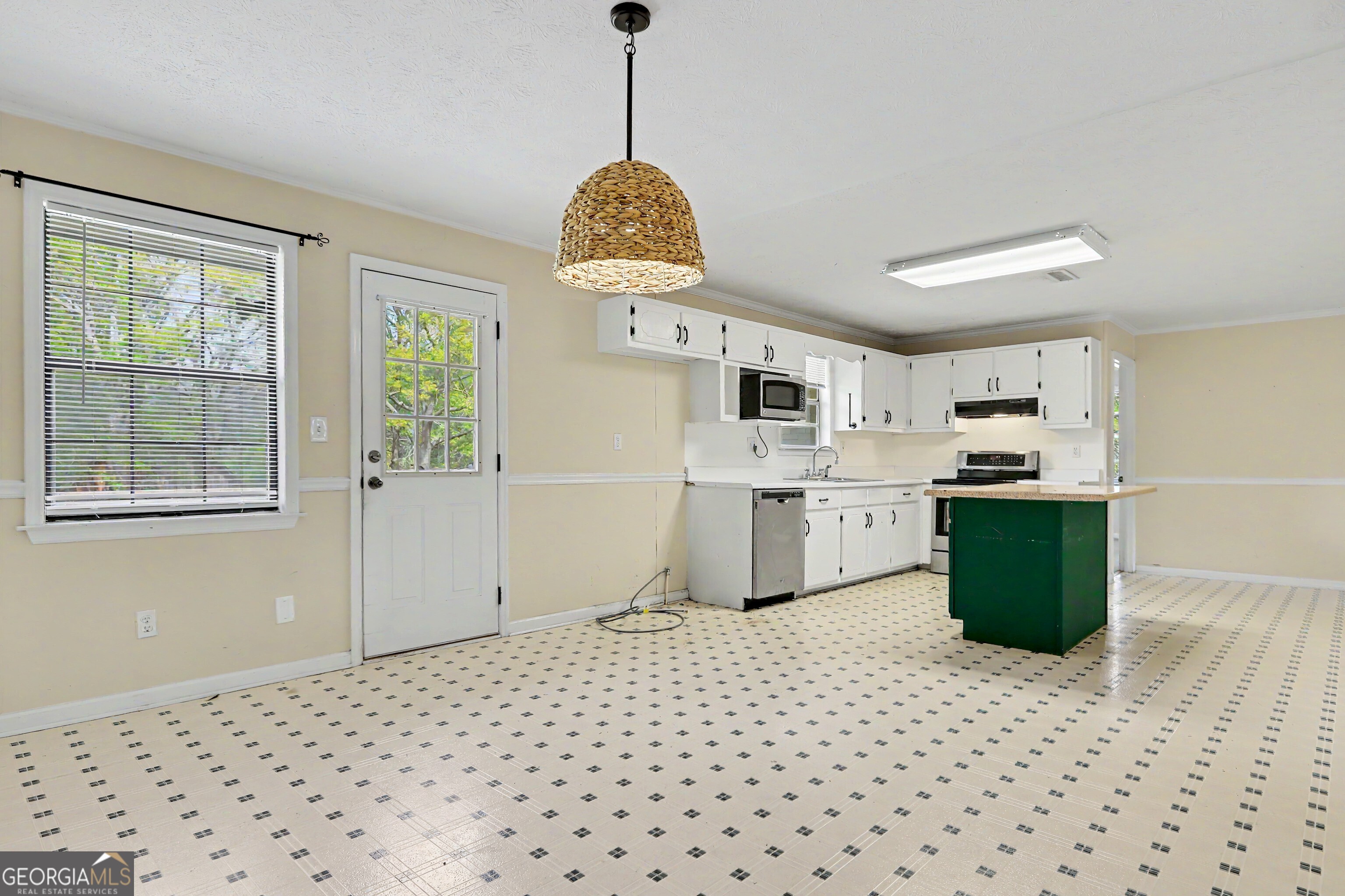 104 Mcintosh Trail Sharpsburg GA 30277