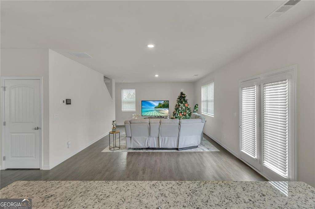 23 Embry Boulevard Pendergrass GA 30567