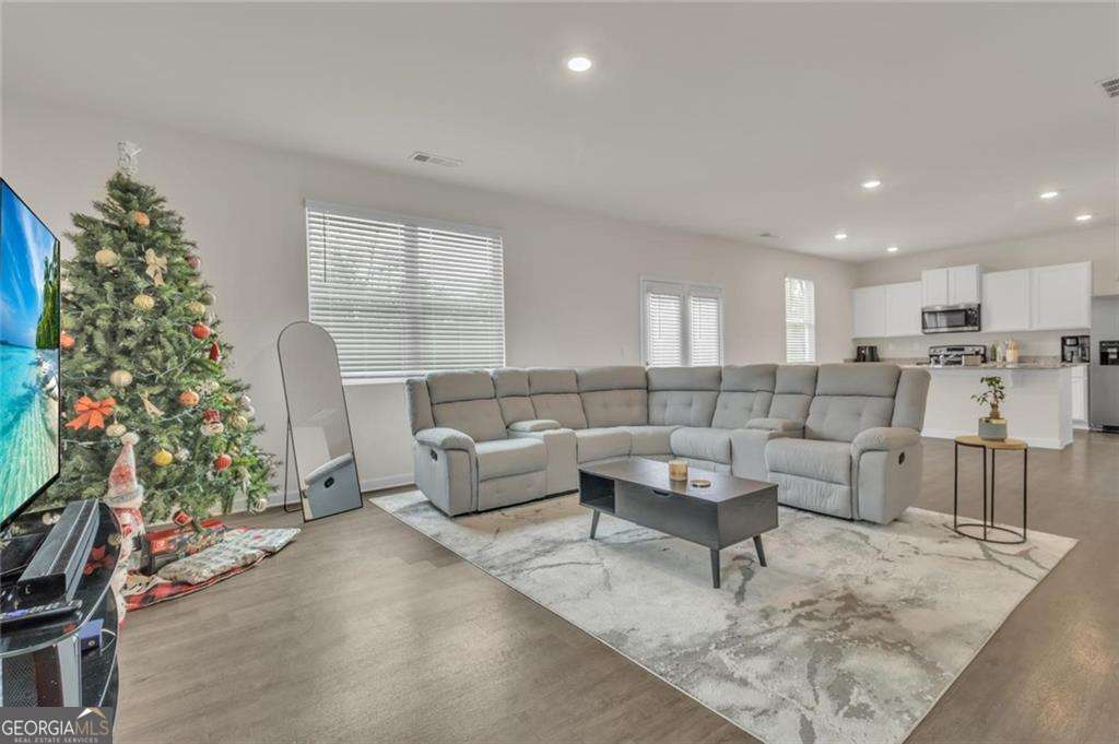 23 Embry Boulevard Pendergrass GA 30567